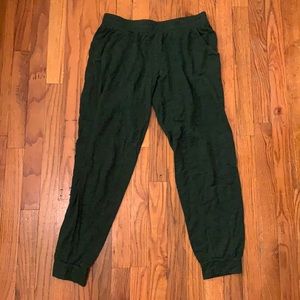 GH Bass Dark Green Sweatpants